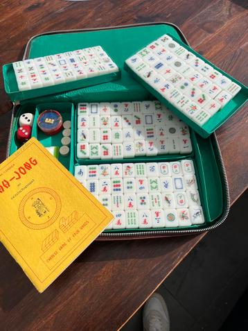 Vintage Mahjong spel beschikbaar voor biedingen
