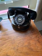 oude telefoon van bakeliet, Gebruikt, Bakeliet, Ophalen
