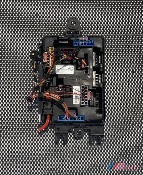 BMW F20 ZEKERINGKAST 9389074-01, Auto-onderdelen, Elektronica en Kabels, BMW, Gebruikt, Ophalen of Verzenden