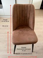 Woonkamer set: Salontafel, eetkamertafel en tvmeubel., Huis en Inrichting, Stoelen, Ophalen, Zo goed als nieuw, Bruin