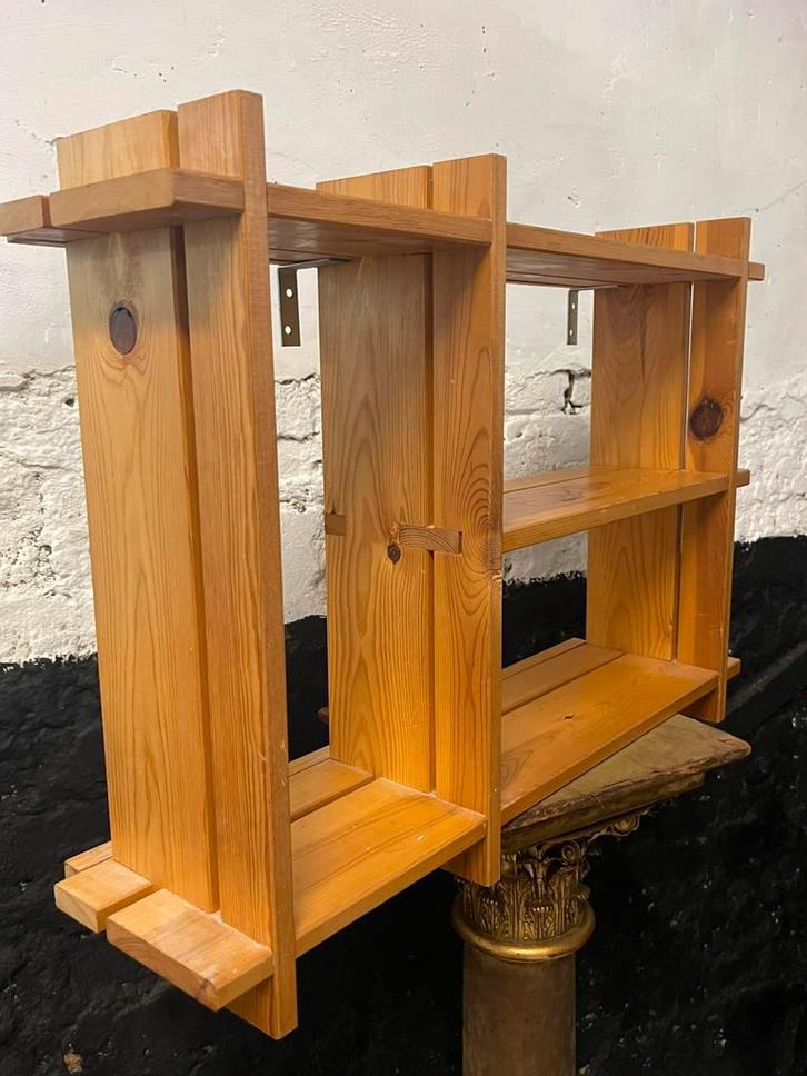 Vintage grenen wandrek stijl Maison Regain seventies, Huis en Inrichting, Woonaccessoires | Wandplanken en Boekenplanken, Gebruikt