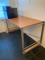 Werkbank of Bureau, stevig en netjes (zonder oven)., Doe-het-zelf en Verbouw, Werkbanken, Ophalen, Zo goed als nieuw