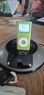 Groene iPod Nano 4GB + JBL Dock, Gebruikt, Nano, Groen, Minder dan 2 GB