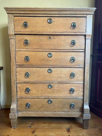 sfeervolle ladenkast 6 laden chiffoniere periode 1850  beschikbaar voor biedingen