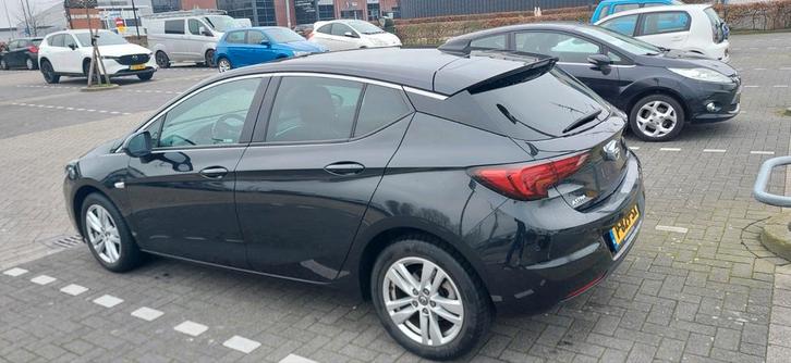 Opel Astra 1.4 Turbo 110KW 5D AUT 2016 Zwart, Auto's, Opel, Particulier, Astra, ABS, Achteruitrijcamera, Airbags, Airconditioning