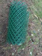 T k ongeveer 12 meter geplastificeerd gaas, Ophalen, Zo goed als nieuw