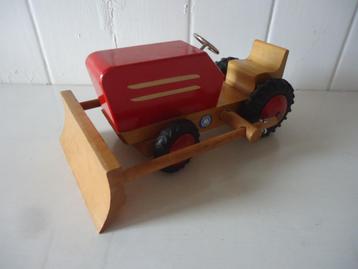 Houten trekker/tractor & sneeuwschuif, Nooitgedagt, jaren 60 beschikbaar voor biedingen