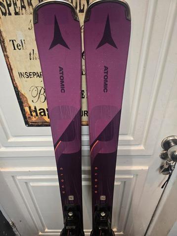 147cm ATOMIC CLOUD Q LTD  beschikbaar voor biedingen