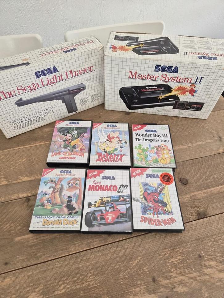 Sega Master System 1 Compleet met Games en Light Phaser, Spelcomputers en Games, Spelcomputers | Sega, Gebruikt, Overige modellen