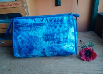 Make up toilet tas beschikbaar voor biedingen