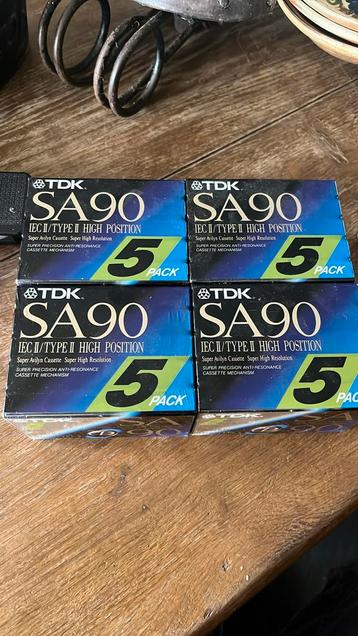 Tweede partij vintage nieuwe TDK SA90 cassettebandjes beschikbaar voor biedingen
