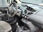 Renault Twingo 1.2-16V Night & Day 2011 | AIRCO | NAP | TREK, Auto's, Renault, Gebruikt, Zwart, 4 cilinders, Zwart