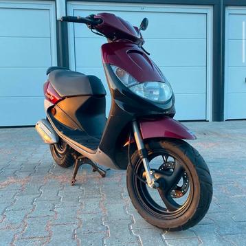 Peugeot vivacity 2t 25km/h beschikbaar voor biedingen