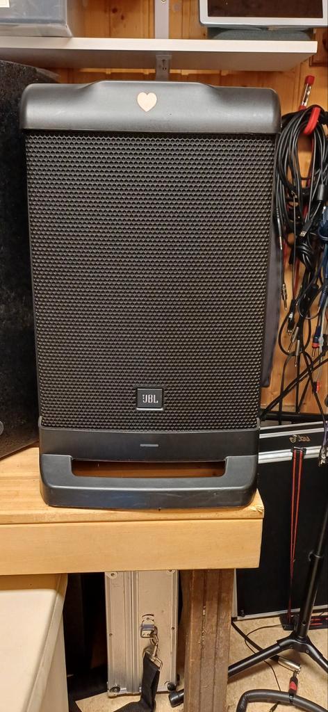 JBL EON ONE, Muziek en Instrumenten, Mengpanelen, Zo goed als nieuw, Minder dan 5 kanalen, Microfooningang, Ophalen