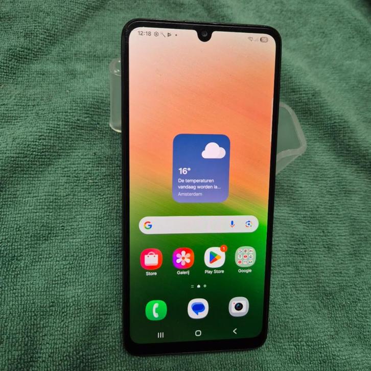Samsung Galaxy A33 5G 128GB  Android 15 C-grade, Computers en Software, Tablet-hoezen, Zo goed als nieuw
