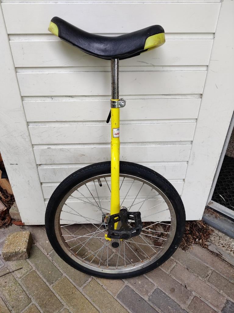 Eenwieler, Fietsen en Brommers, Ophalen, Gebruikt