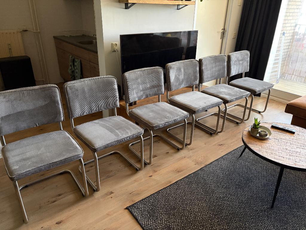 6 Grijze Zuiver Rigde rib Stoelen, Ophalen, Zo goed als nieuw, Stof, Grijs