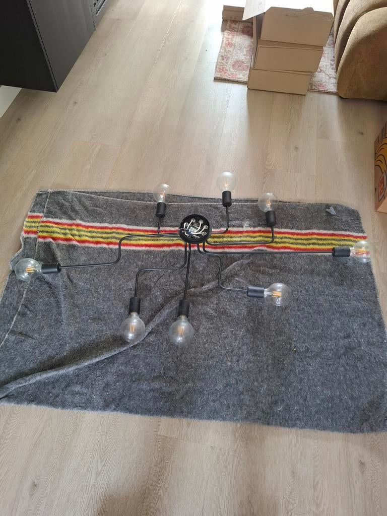 Retro 8-punts plafondlamp, Ophalen