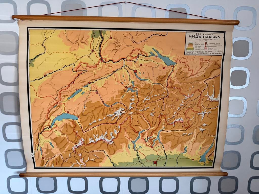 Vintage schoolkaart Zwitserland, Antiek en Kunst, Antiek | Schoolplaten, Ophalen of Verzenden, Aardrijkskunde