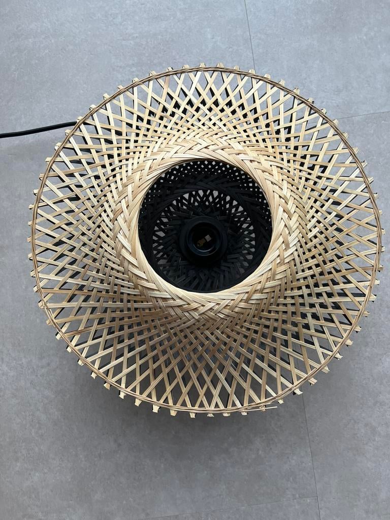 Lamp (wand), Ophalen, Zo goed als nieuw, E27 (groot), Led-lamp