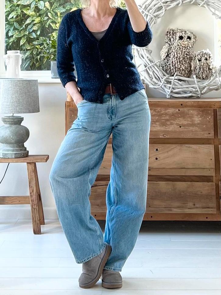 H&M Donkerblauw Vestje met Goudkleurige Draad, maat S, Kleding | Dames, Truien en Vesten, Zo goed als nieuw, Maat 36 (S), Blauw