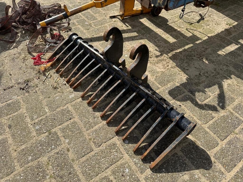 Kraan hark CW05, Ophalen