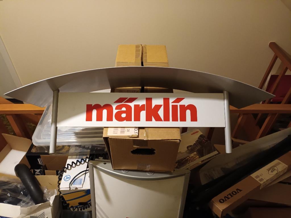 Marklin tekstboog voor op de officiele Marklin vitrinekast, Hobby en Vrije tijd, Modeltreinen | H0, Zo goed als nieuw, Overige typen