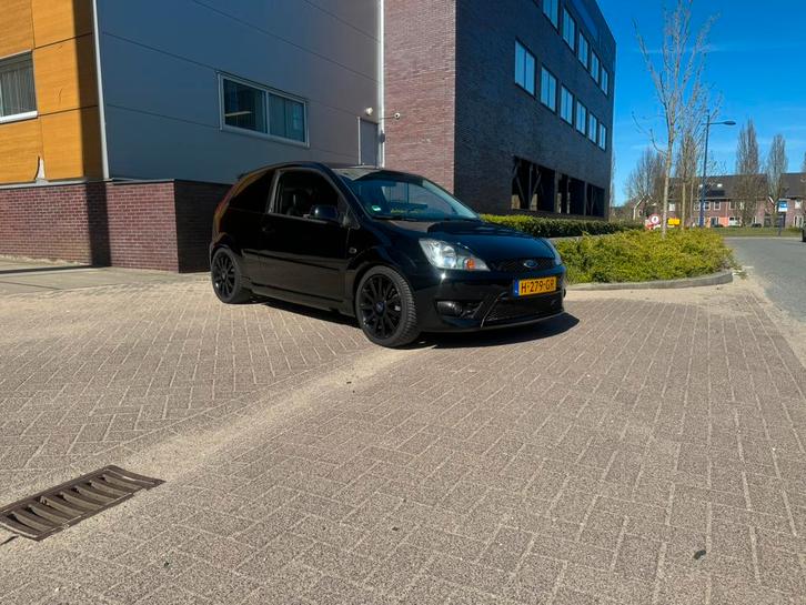 Ford Fiësta ST150, Auto's, Ford, Particulier, Fiësta, Benzine, E, Hatchback, Handgeschakeld, Geïmporteerd, Zwart, Leder en Stof
