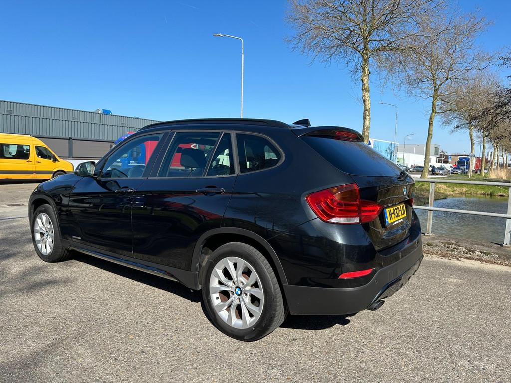 BMW X1 SDrive18i Navi* Pano* Clima* LM velgen* APK!, Auto's, BMW, Achterwielaandrijving, Euro 6, 4 cilinders, 150 pk