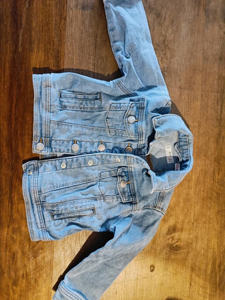 Mango spijkerjasje maat 92, Kinderen en Baby's, Ophalen of Verzenden