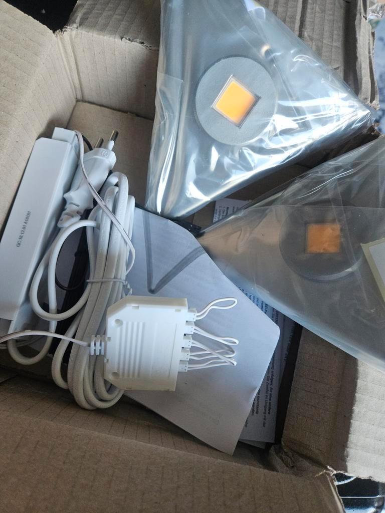 Led verlichtings ( RVS ) set dimbaar 2 stuks nieuw in doos., Ophalen of Verzenden, Nieuw, Grijs, Overige typen