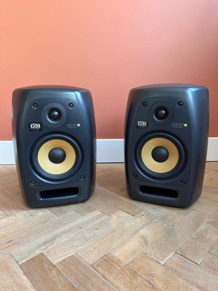 KRK VXT6 studio monitor set (2 stuks), Ophalen, 120 watt of meer, Front, Rear of Stereo speakers, Overige merken