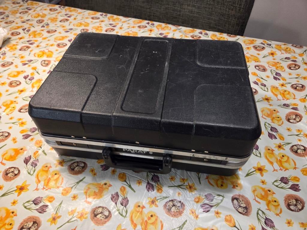 Parat koffer, Ophalen, Gebruikt