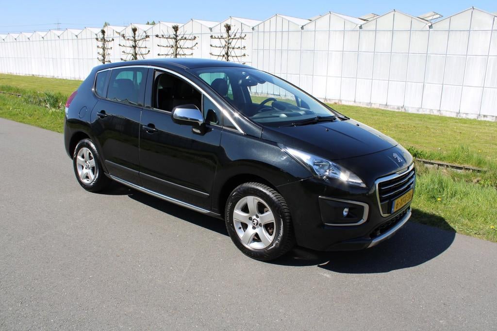 Peugeot 3008 1.6 THP Allure met Navigatie en Climate control, Auto's, Voorwielaandrijving, Euro 5, Gebruikt, Zwart