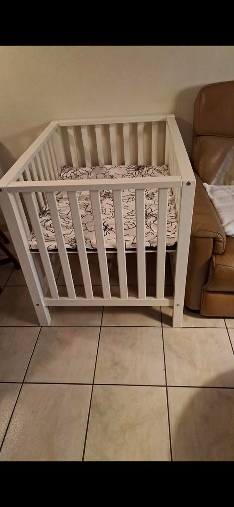 Verstelbare Baby box., Ophalen, Gebruikt