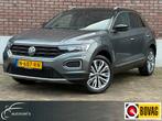 Volkswagen T-Roc 1.5 TSI Sport Business R / Automaat / 150 P, 1254 kg, Stof, 4 cilinders, SUV of Terreinwagen