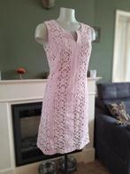 Caroline Biss roze gevoerde kanten jurk 38 M, Verzenden, Maat 42/44 (L), Zo goed als nieuw, Knielengte