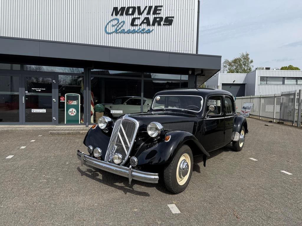 Citroën traction avant six, bouwjaar 1952, Auto's, Voorwielaandrijving, Citroën, Zwart, Bedrijf