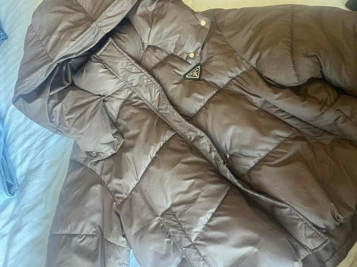 Prada Winterjas Maat M - Bruin, Ophalen of Verzenden, Zo goed als nieuw, Maat 38/40 (M), Bruin