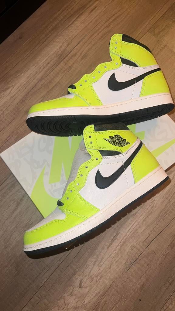 Nike air Jordan 1 high OG, Ophalen of Verzenden, Nieuw, Overige kleuren, Sneakers of Gympen