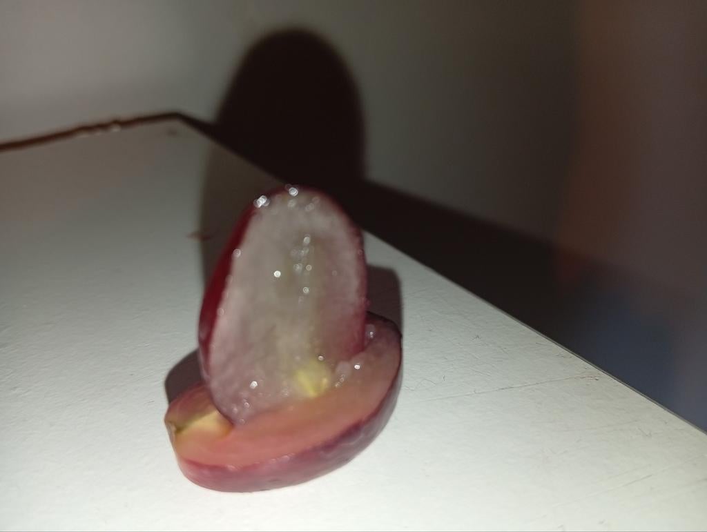 Mutanten druif, Ophalen of Verzenden, Overige materialen