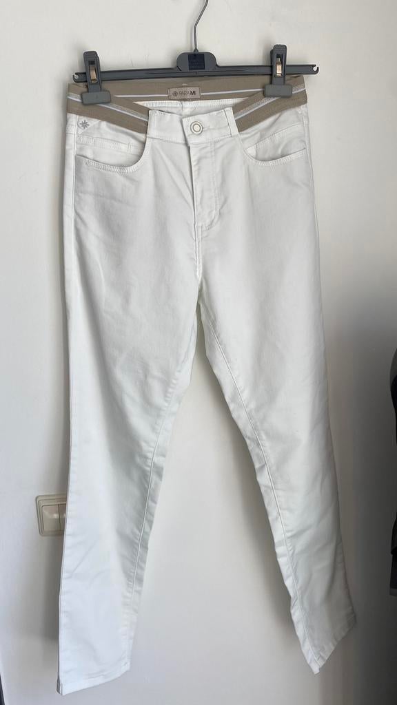 Witte (offwhite) broek van PARAMI. Mt 36, Wit, Ophalen of Verzenden, Zo goed als nieuw, Maat 36 (S)
