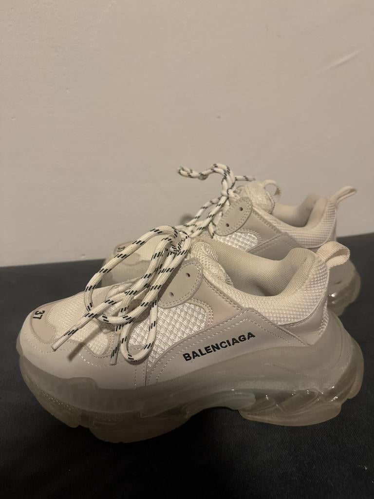 Balenciaga triple s maat 37, Ophalen of Verzenden, Zo goed als nieuw, Wit