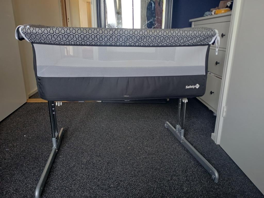 Safety 1st co-sleeper, Kinderen en Baby's, Babywiegjes en Ledikanten, Ophalen