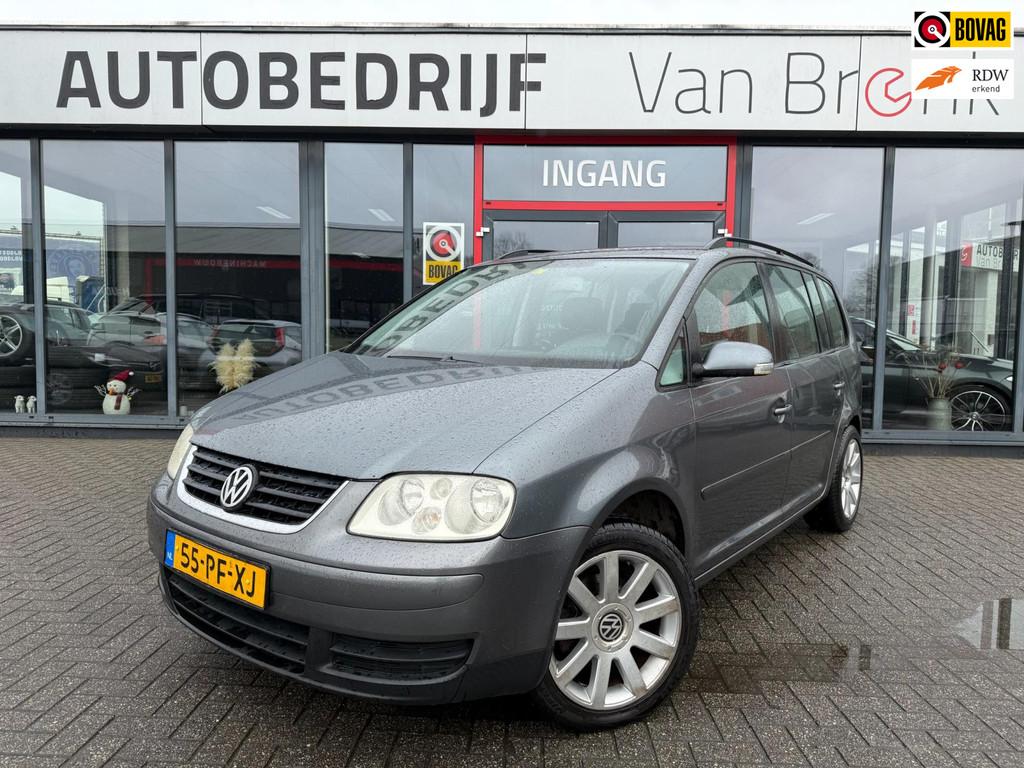 Volkswagen Touran 2.0-16V FSI Trendline | APK 08-2026 | EXPO, Stof, Gebruikt, 4 cilinders, Navigatiesysteem