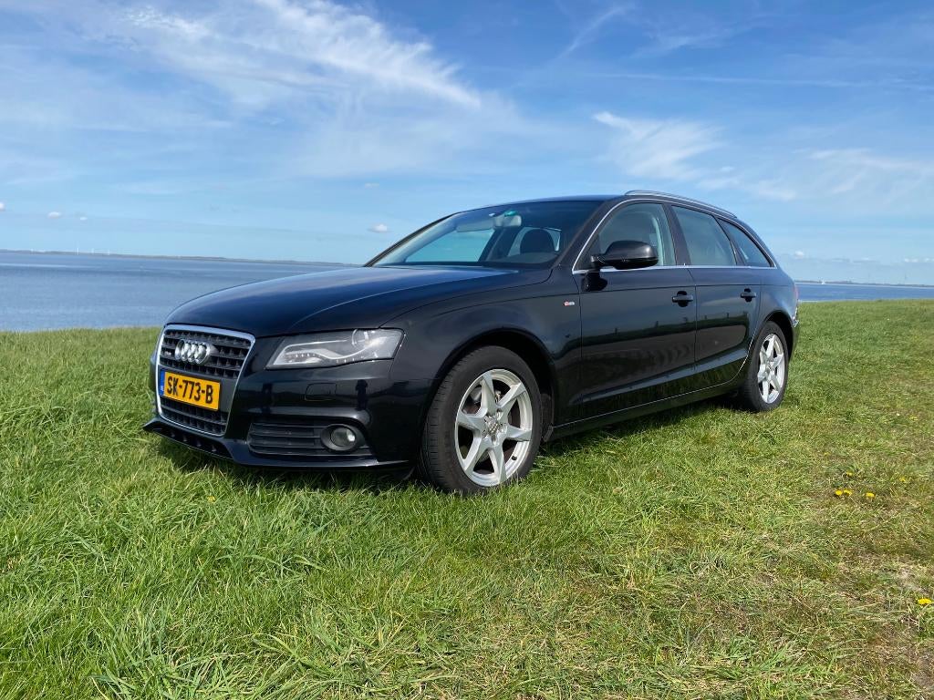 Audi A4 1.8 Tfsi 118KW Avant Multitronic 2009 Zwart, Euro 5, Stof, 4 cilinders, 160 pk
