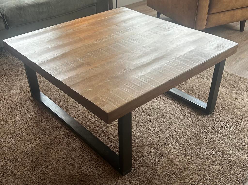 Mangohouten salontafel, Huis en Inrichting, Tafels | Salontafels, Ophalen, Gebruikt, Vierkant, Minder dan 50 cm
