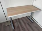 IKEA Bureau 120x60cm - Hele goede Staat, Huis en Inrichting, Bureaus, Ophalen, In hoogte verstelbaar, Zo goed als nieuw, Bureau