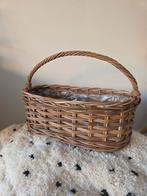 Rotan mand ovaal met hengsel, Overige materialen, Nieuw, Ophalen of Verzenden, Overige vormen