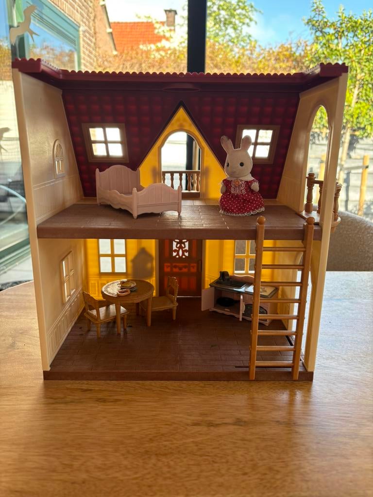 Sylvanian starter home, Ophalen of Verzenden, Zo goed als nieuw, Poppenhuis